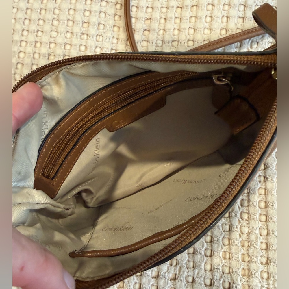 Calvin Klein Tan Crossbody Bag - Picture 7 of 8